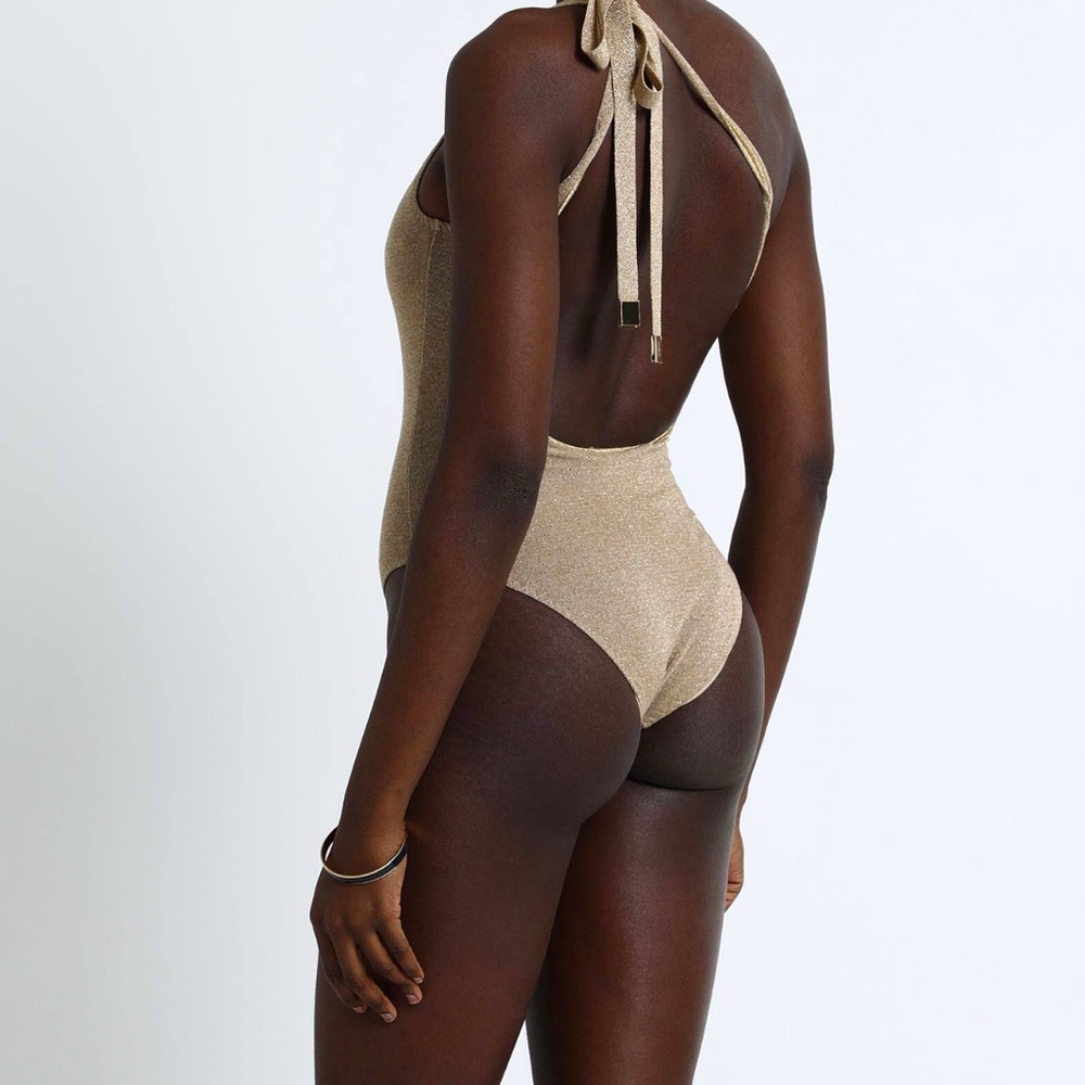 One-Piece Swim Suit IT 42